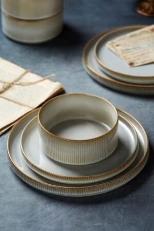 Famiware Star Dinnerware Sets, Plates and Bowls Set for 4, 12 Pieces Dish Set - Chip and Scratch Resistant, Microwave and Dishwasher Safe Kitchen Set, Cappuccino White - Image 3