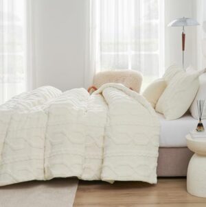 Cozy Bliss Fluffy Twin Size Comforter Set Cream, Jacquard Boho Texture Sherpa Bed Set, Ultra Soft Thick Bedding Set for Winter, 2 Pieces, 1 Fuzzy Comforter & 1 Pillow Shams - Image 8