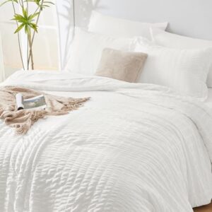 CozyLux Queen Bed in a Bag White Seersucker Comforter Set - 7-Piece All Season Bedding with Comforter, Pillow Sham, Flat Sheet, Fitted Sheet and Pillowcase - Image 8