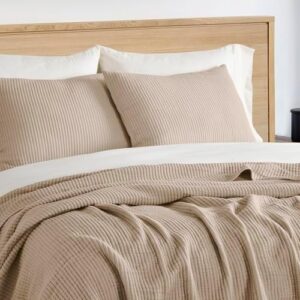 EVERGRACE Cotton Coverlet Set King Size 3 Pieces, Lightweight Soft Ribbed Matelassé Bedspread Quilt Set, Cozy Oversized Quilted Bedding Set with 2 Pillow Shams for All Seasons, Urban Taupe - Image 4