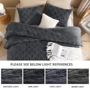 Litanika Fluffy King Size Comforter Set Dark Grey, 3 Pieces Warm Sherpa Fleece Winter Bedding Set, Jacquard Checkered Plush Fuzzy Bed Set(1 Comforter, 2 Pillowcases) - Image 6