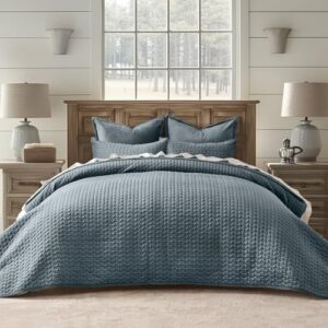 EVERGRACE Luxury Velvet Quilt Bedding Set Full Queen Size 3 Pieces with Pillow Shams, Soft Cross-Stitch Velvet Comforter Set, Lightweight Coverlet Bedspread for All Seasons, Stormy Blue - Image 8