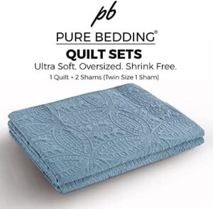 Quilt Set King/Cal King/California King Size Ash Blue - Oversized Bedspread - Soft Microfiber Lightweight Coverlet for All Season - 3 Piece Includes 1 Quilt and 2 Shams, Geometric Pattern - Image 5