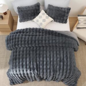 YIKUSH Fluffy Comforter Set Queen - Super Soft Dark Grey Faux Fur Comforter Bed Set, Warm Fuzzy Bedding Set for Winter (1 Comforter, 2 Pillowcases) - Image 9