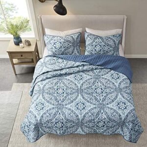 Comfort Spaces Reversible Quilt Set-Vermicelli Stitching Design All Season, Lightweight, Coverlet Bedspread Bedding, Matching Shams, Full/Queen (90 in x 90 in), Gloria Damask Aqua 3 Piece - Image 2