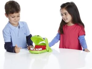 Hasbro Gaming Crocodile Dentist Kids Board Game, Ages 4 And Up (Amazon Exclusive) - Image 8