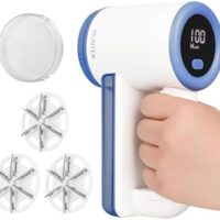 iRUNTEK Fabric Shaver, Rechargeable Lint Shaver, Electric Lint Remover with LED Display & Big Trash Box, Sweater Shavers to Remove Pilling, 3-Speeds Fuzz Remover for Clothes, Furniture, Couch, Blue