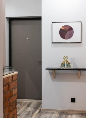 Gold Elephant Statue and Small Figurine for Home Decor - Image 4