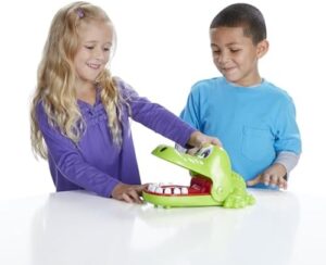 Hasbro Gaming Crocodile Dentist Kids Board Game, Ages 4 And Up (Amazon Exclusive) - Image 10