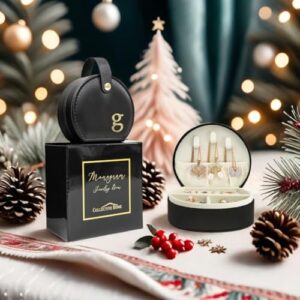 COLLECTIVE HOME - Travel Jewelry Case, Elegant Half-Moon Design with Gold Monogram, Detachable Handle, Personalized Accessory Organizer, Gift for Fashion-Forward Women and Teens, Black (g) - Image 3