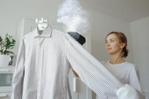 Garment Steamer, 1500W Travel Steamer with 300ml Detachable Water Tank, Fast 30s Heat-Up, Auto-Off, Handheld Steamer for Wrinkle Removal on Clothes, Garments, and Fabrics Black - Image 6