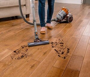 Bissell Hard Floor Expert Multi-Cyclonic Bagless Canister Vacuum, 1547 - Corded - Image 4