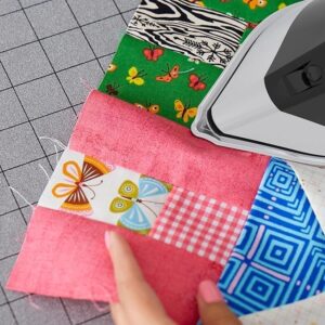 SINGER SteamCraft Plus 2.0 Steam Iron (1800W) | Steamer with Stainless Steel Plate, OnPoint Precision Tip, Vertical Steam, Auto Shutoff & 300ml Tank Capacity - Black - Image 9